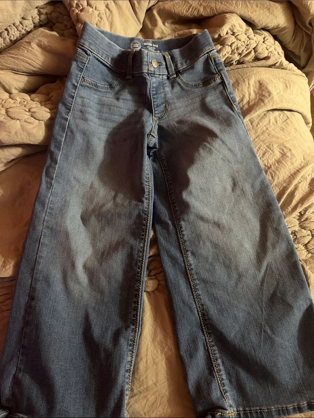 Wide Leg Women’s Jeans in Medium Blue